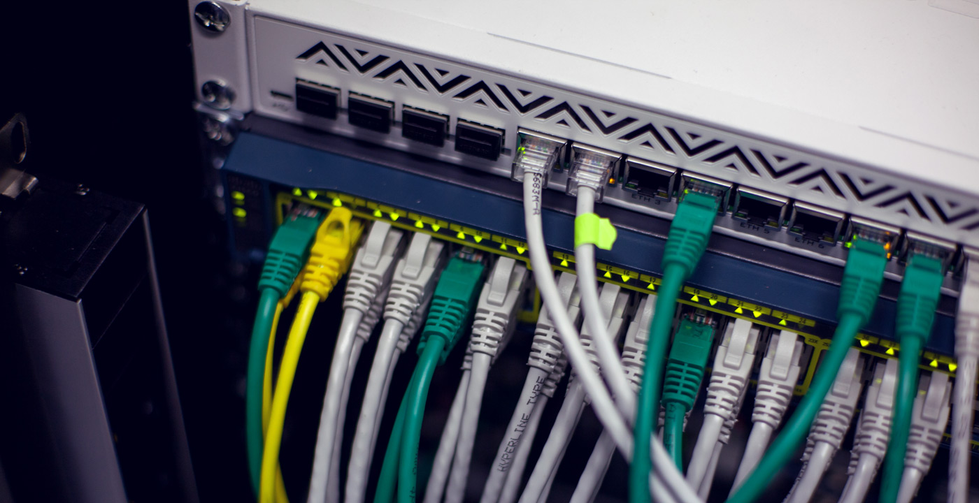 Система безопасности и контроля